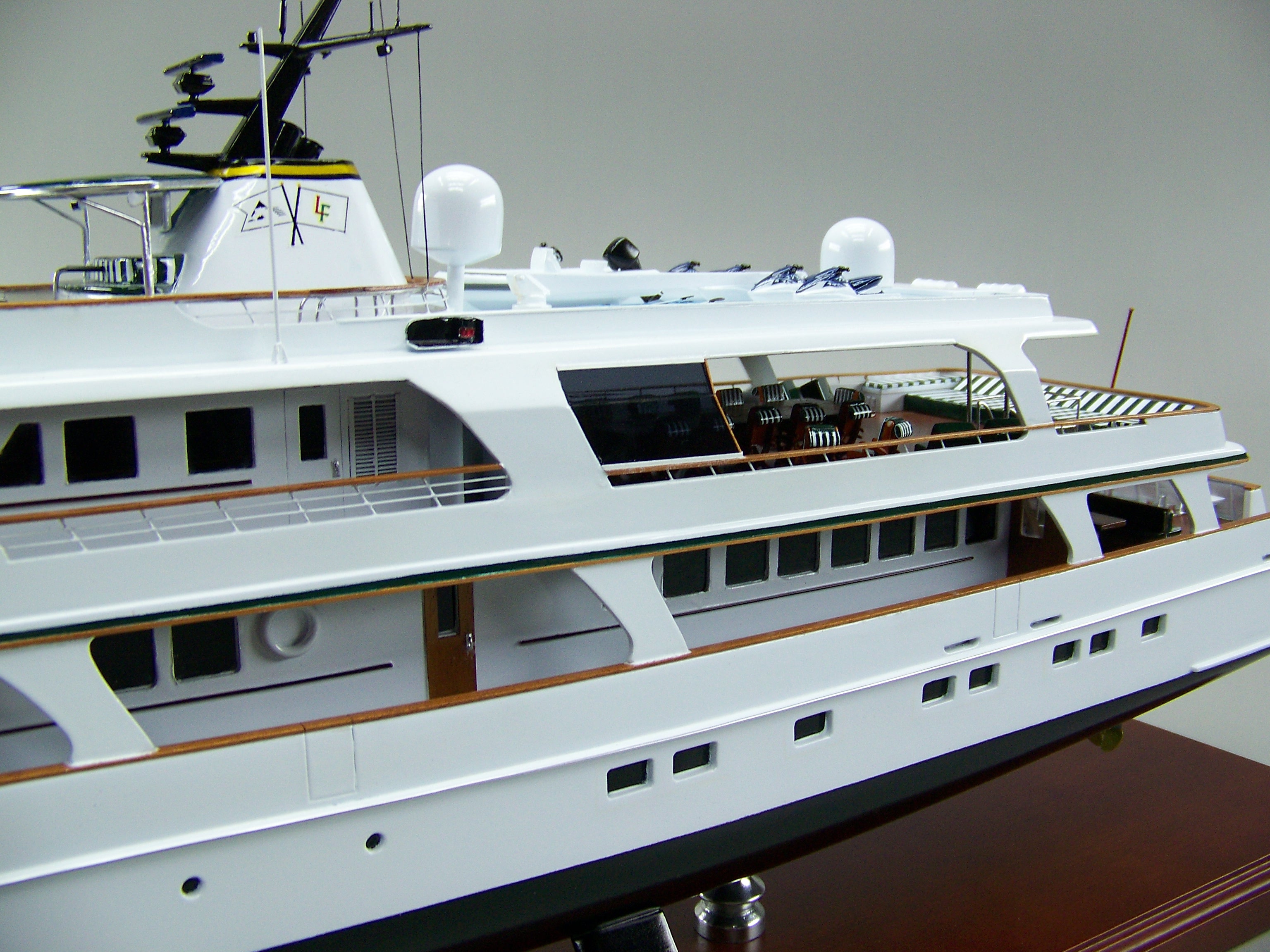 maxi yacht models