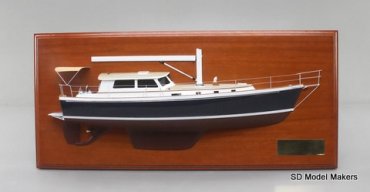 Bruckmann 50 Detailed Half Hull Model
