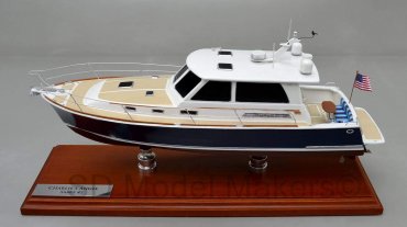 sabre boat model