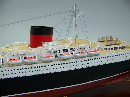 SS Normandie Models