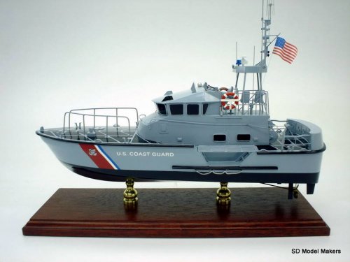 Makers > US Coast Guard Models > Motor Lifeboat (MLB) 47 Foot Models