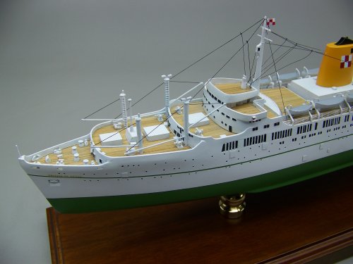 RMS Empress of Britain Models