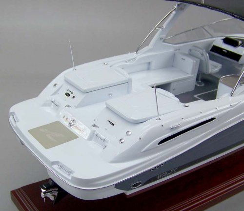 Sea Ray SLX 270 - 24 Inch Model