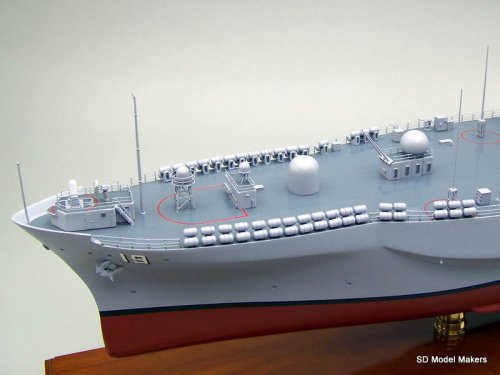 Amphibious Command Ship (LCC)  Models