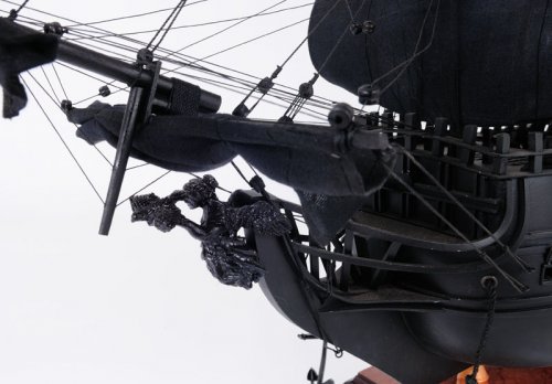 Black Pearl Pirate Ship - In Stock