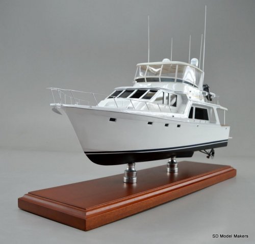 Offshore Yachts replica model