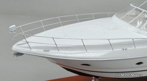 Cruiser Yachts scale Model