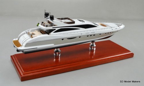 Leopard Yacht scale Model