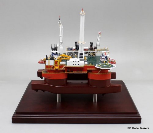 Oil Platform - 20 Inch Tall Model