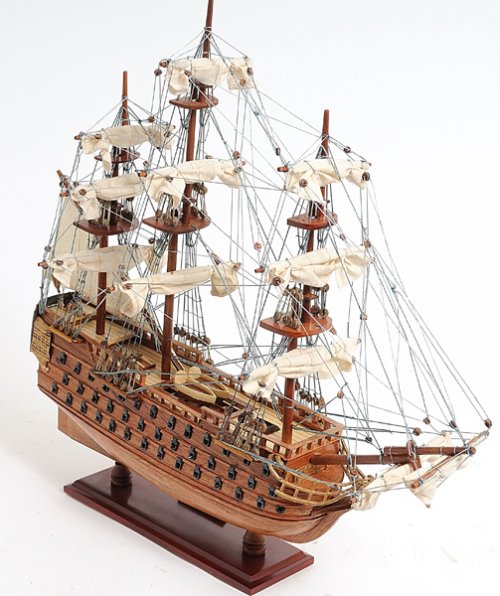 HMS Victory Small - In Stock