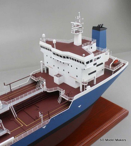 Chemical/Product Tanker - 38 Inch Model