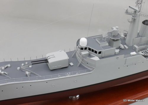 River Class Destroyer Escort  Models