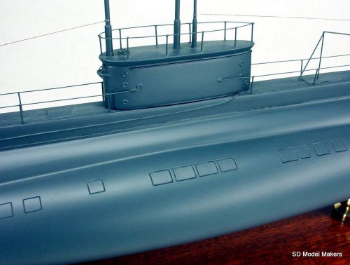 E Class Submarine Models