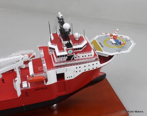 Dive Support Vessel (Sub Sea) - 18 inch model