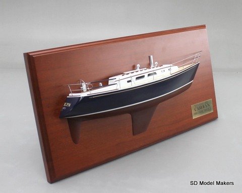Sabre 34 Detailed Hall Hull Model - 18 Inch
