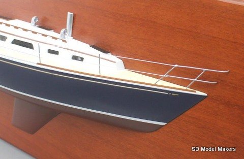 Sabre 34 Detailed Hall Hull Model - 18 Inch