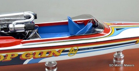 Connelly 21' Racing Boat- 18 Inch Model