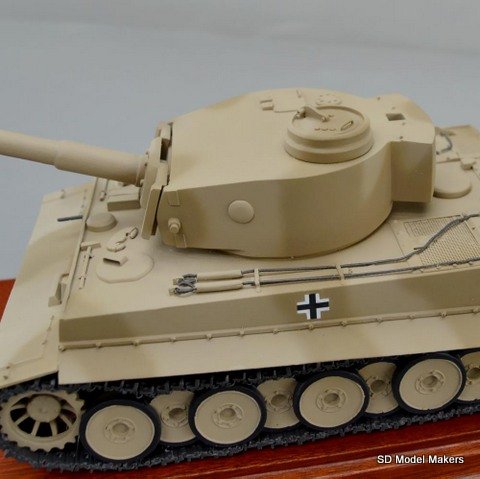 Panzerkamfwagen VI Tiger Tank - 7.7" Chassis