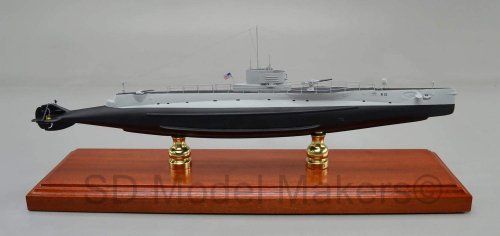 R Class Submarine Models