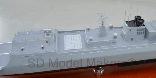 Luyang III Class Destroyer Models