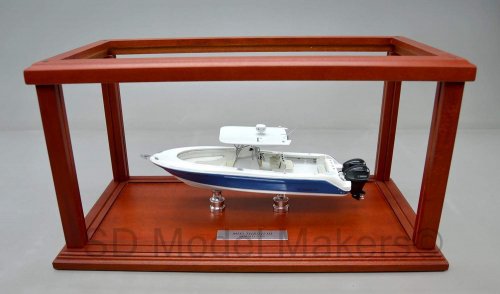 Robalo boat model in display case