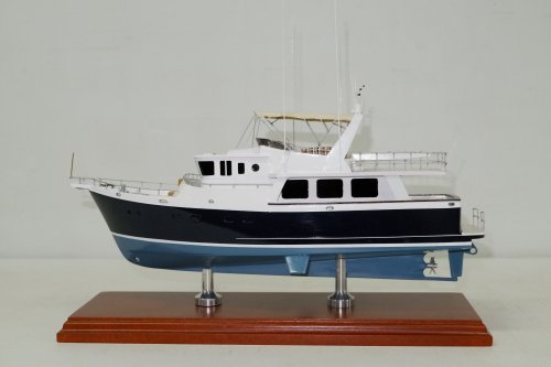 selene boat model