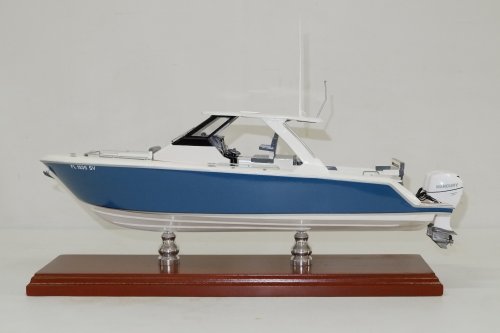 tiara yacht model