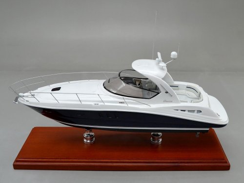 sea ray boat scale model